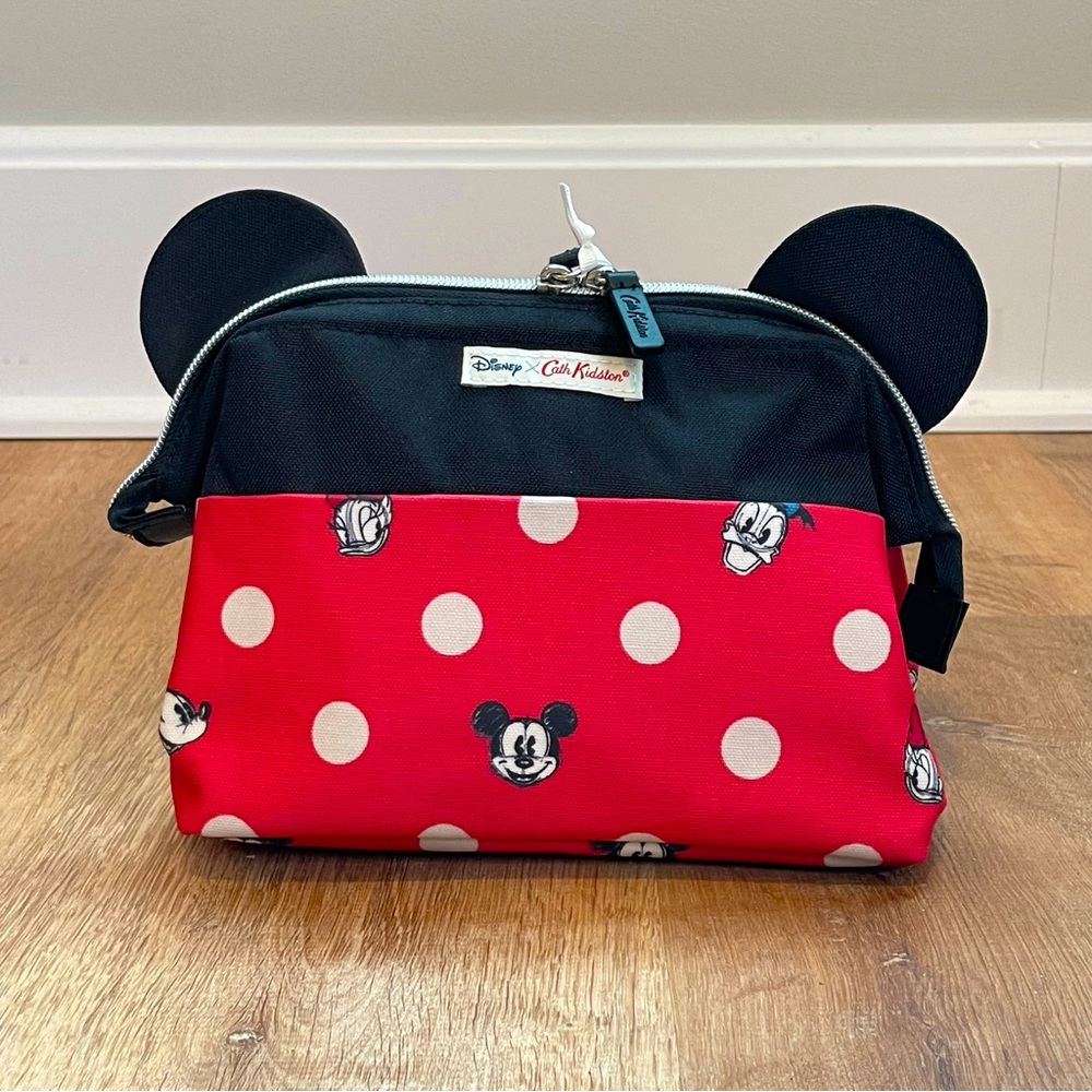 NWT Disney x Cath Kidston Washbag